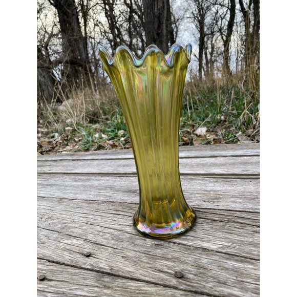 Vintage Green Carnival Glass Stretch Swung Vase 8.5" - Picture 10 of 15